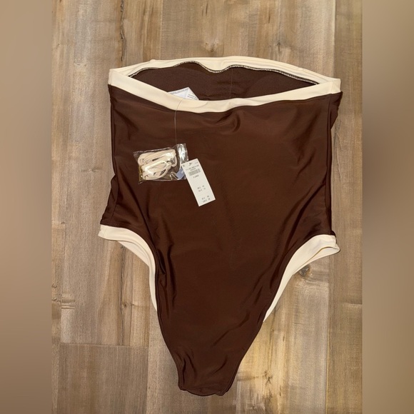 Abercrombie & Fitch Marina One-Piece Brown Bathing Suit NEW With Tags Size XL - Picture 6 of 9